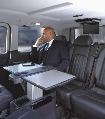 reservation chauffeur taxi conventionne interieur tout confort